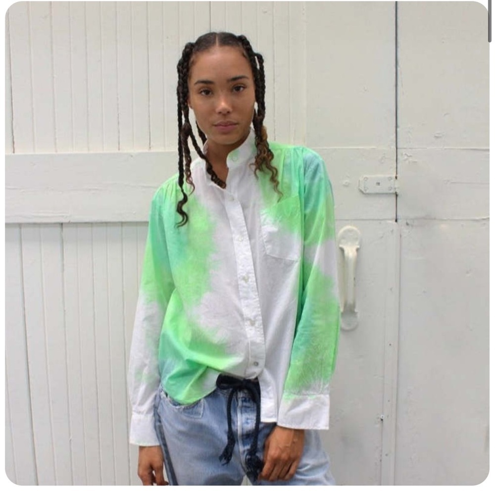 Cali Dreaming Ace Shirt Flora Tie Dye Green and White Button-Down Shirt 🦎